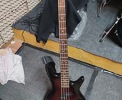 Ibanez ijrs 190 electric bass
 - Image