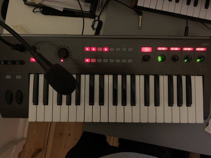 KORG R3 Synthesizer/Vocoder - Image6