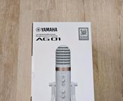 Yamaha AG01 microphone
 - Image