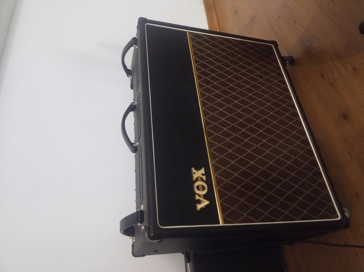 Fender telecaster y ampli vox ac30c2 - Imagen por defecto