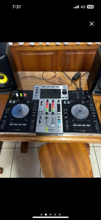 Pioner xdj rr en perfecto estado - Imagen2