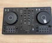 Pioneer ddj-flx4
 - Imagen