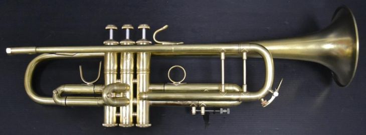 Trompeta Bach Stradivarius pabellón 43* RawBrass - Imagen3