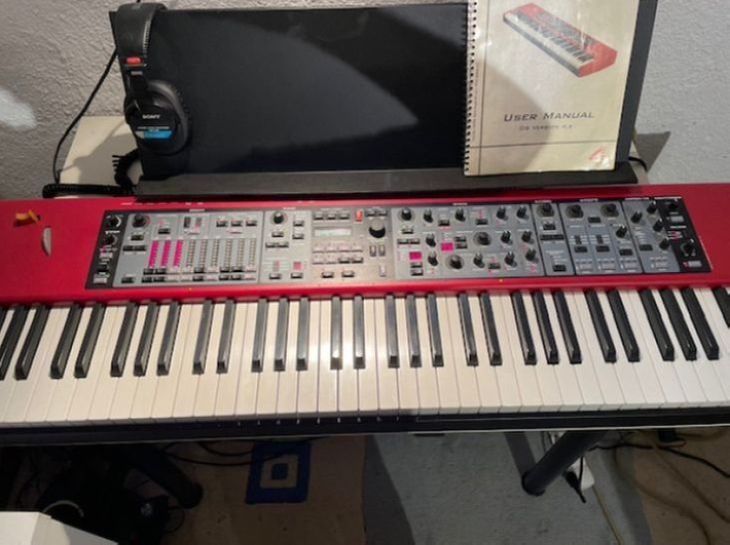 Nord Stage EX 88  with weighted hammer-action keys - Immagine2