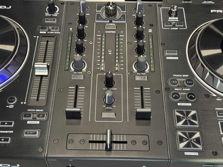 Denon DJ Prime 2 - Imagen3