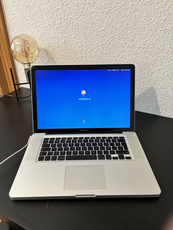 Mac Book Pro 15-inch Mid 2010 - Imagen por defecto