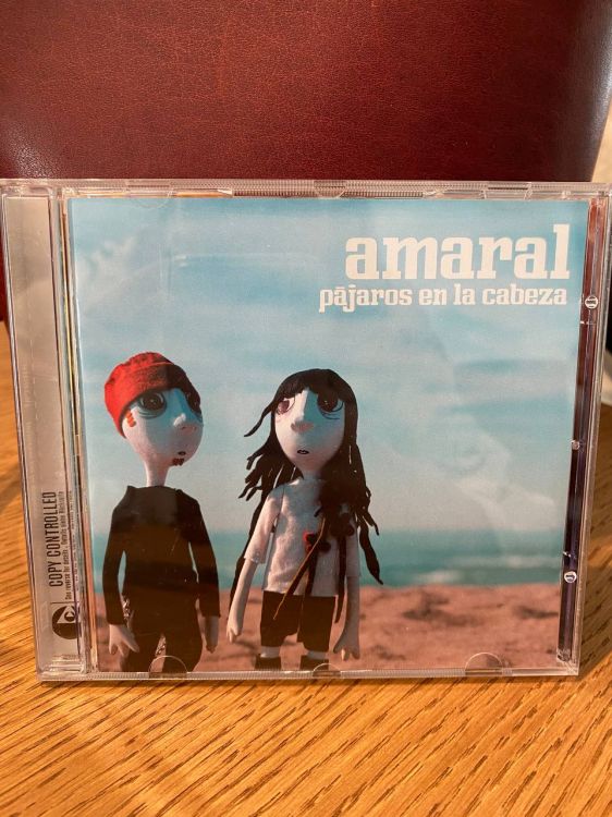 Amaral 2 discos CD - Imagen por defecto