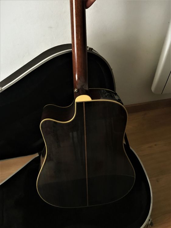 Guitarra Acustica TAKAMINE TAN15C - Image3