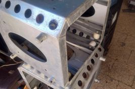 selling carts and top cable and chain 40 x 40 - Image