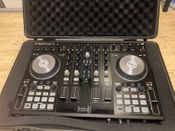 Traktor S4 MKII con Suitcase - Immagine
