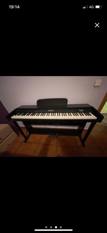 Piano digital en buen estado - Imagen2