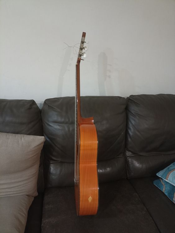 Guitarra Manuel reyes de rondalla - Imagen4