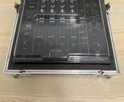 Pioneer DJ DJM 900 NXS2 with flightcase and decksaver
 - Image