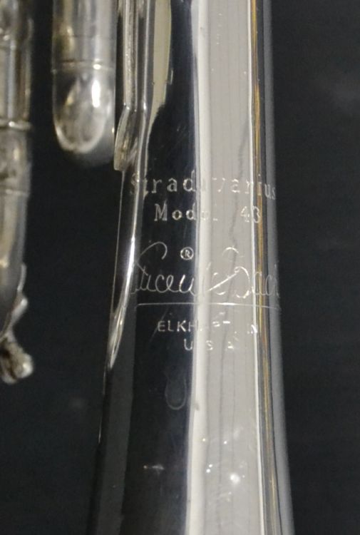 Trompeta Bach Stradivarius pabellón 43 - Image4