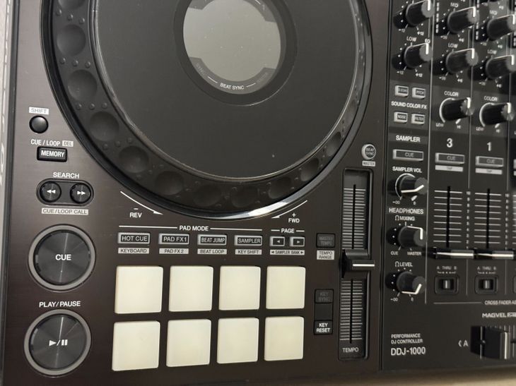 Pioneer DJ DDJ 1000 - Immagine2