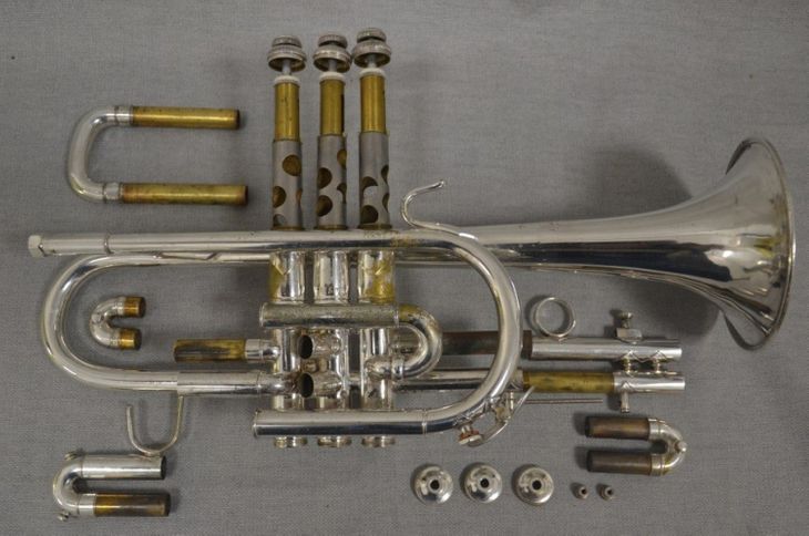Corneta Bach Stradivarius 181-37 plateada - Imagen3