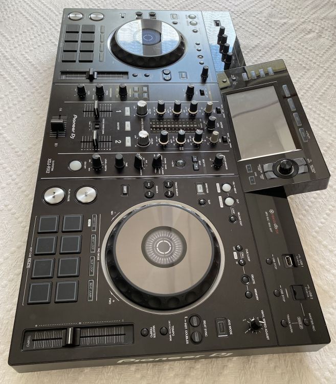 Pioneer DJ XDJ-RX2 Revisada - Immagine2