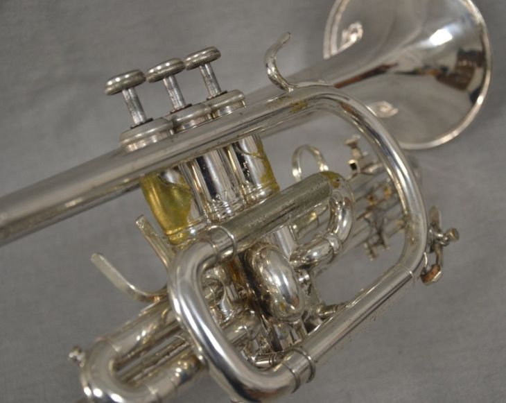 Corneta Bach Stradivarius 181-37 plateada - Imagen5