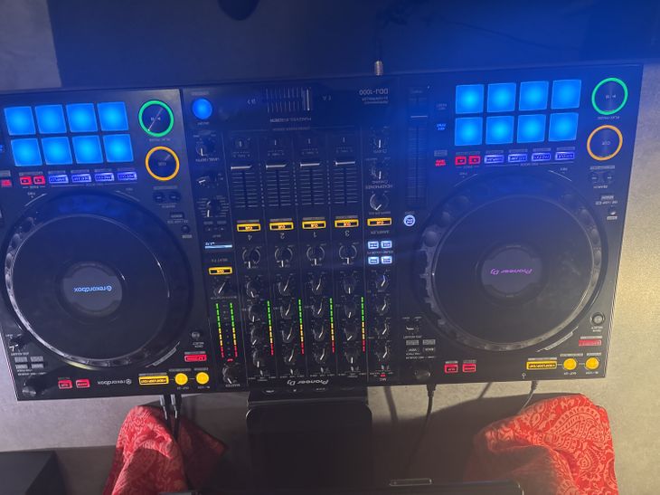 Pioneer DDJ 1000 - Imagen3