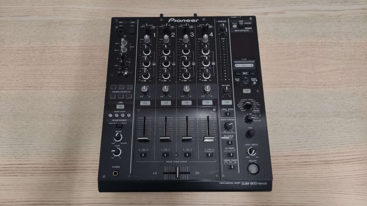 Pioneer DJM-900 Nexus - Imagen por defecto