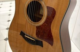 Taylor 310ce - Imagen