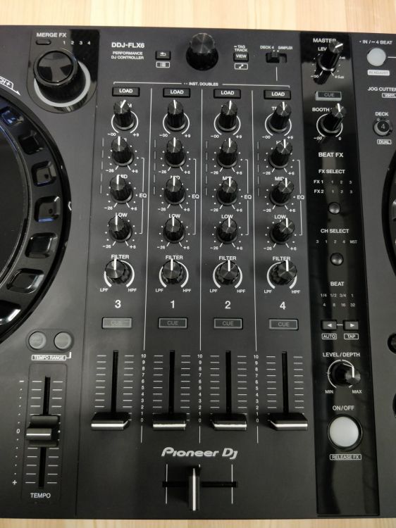 Pioneer DJ DDJ-FLX6 - Immagine3