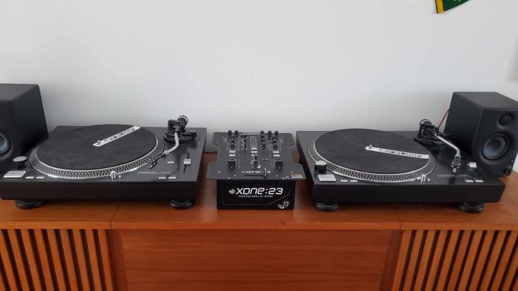 Table de mixage Allen & Heath XONE-23 - Imagen2