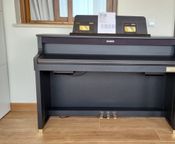 Klavier Casio Celviano GP-400 BK
 - Bild