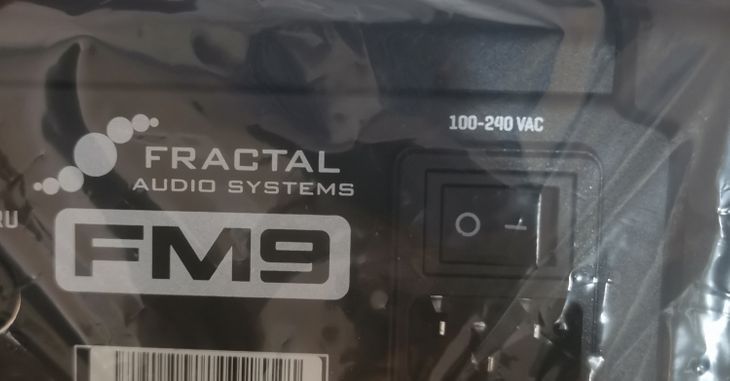 Fractal Audio FM9. Nuevo sin estrenar - Image3