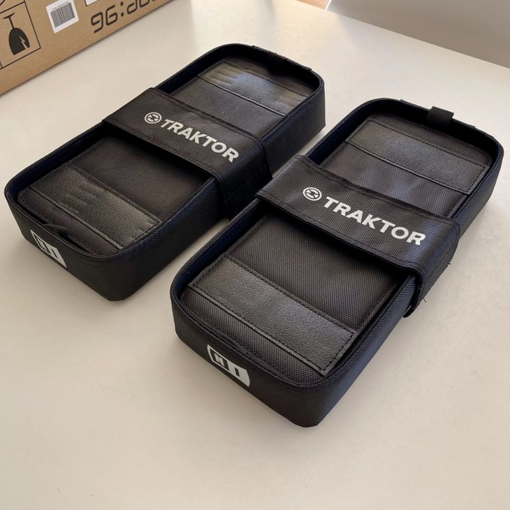 TRAKTOR KONTROL X1+F1+Z1/純正ケース2個　早い者勝ち TRAKTOR KONTROL X1+F1+Z1/純正ケース2個 早い者勝ち 楽器・機材