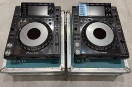 2x Pioneer CDJ-2000 Nexus + Flightcases - Imagen