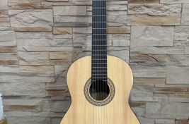 Yamaha C30M - Imagen