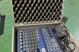Yamaha MG10/2 + Flight Case - Bild