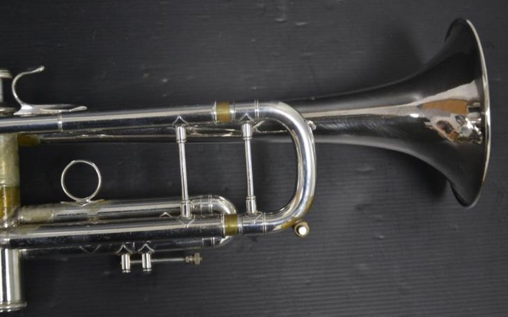 Trompeta Sib Bach Stradivarius 37 Corporation - Image5