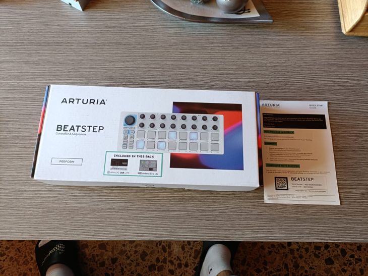 Arturia Beatstep - Imagen por defecto