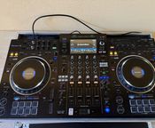 Pioneer xdj xz console
 - Image