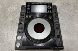 Pioneer CDJ-2000 Nexus
 - Bild