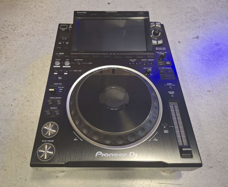 Pioneer DJ CDJ-3000 - Imagen por defecto