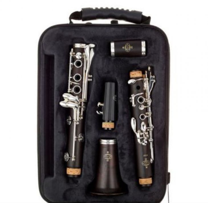 Buffet e12 store clarinet used