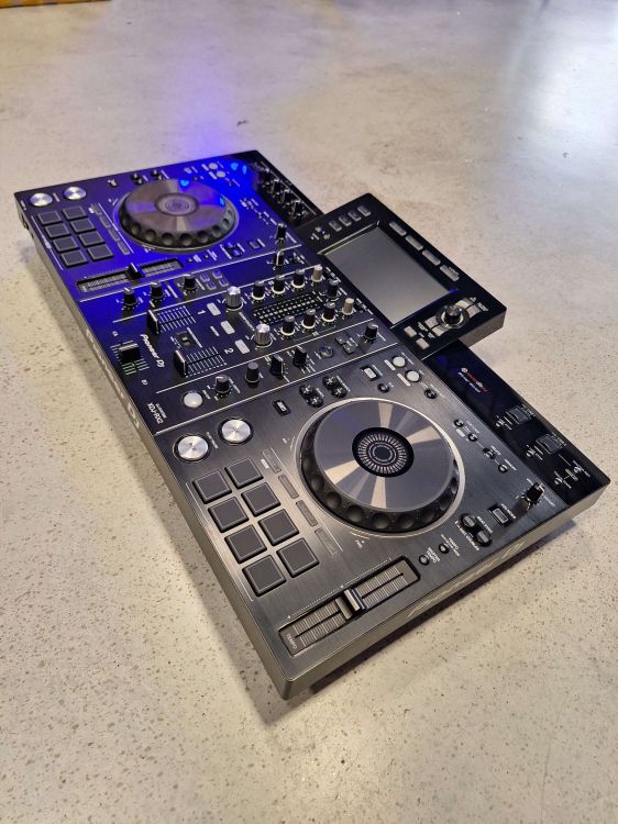 Pioneer DJ XDJ-RX2 - Image2