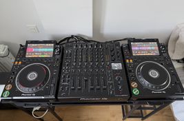 Pioneer DJM-V10-LF (Perfect Condition) - Image