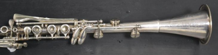Clarinete metálico Sib Cavalier Elkhart - Image4