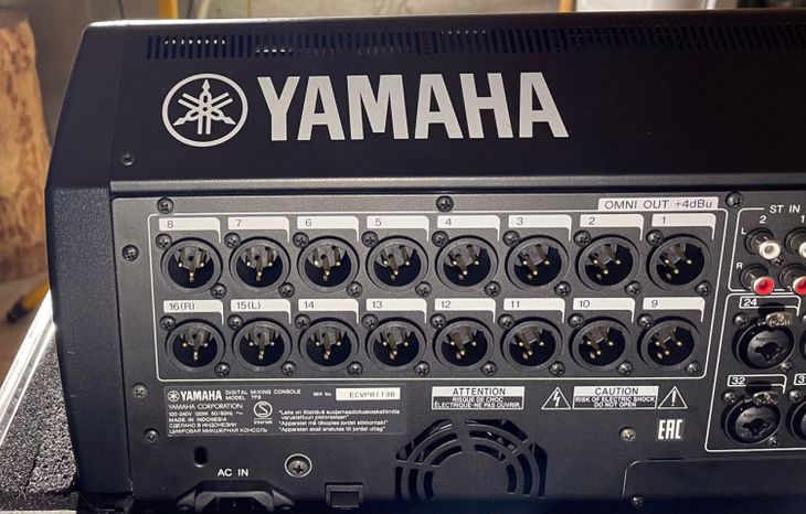 Yamaha tf-5 mélangeur numérique 32 canaux - Immagine4