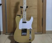 PACK Electric guitar like new
 - Image