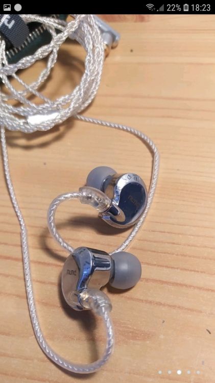 Auriculares in-ear Hi-Fi DUNU Falcon PRO - Immagine3