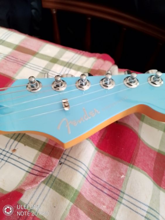 Fender stratocaster - Bild6