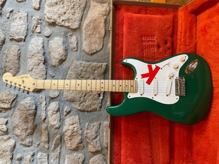 Guitarra Fender Stratocaster Eric Clapton - Imagen por defecto