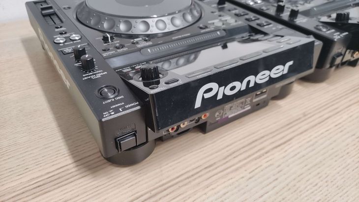 2x Pioneer CDJ-2000 Nexus - Image5