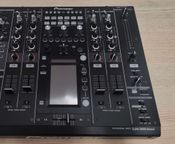 Pioneer DJM-2000NXS
 - Bild