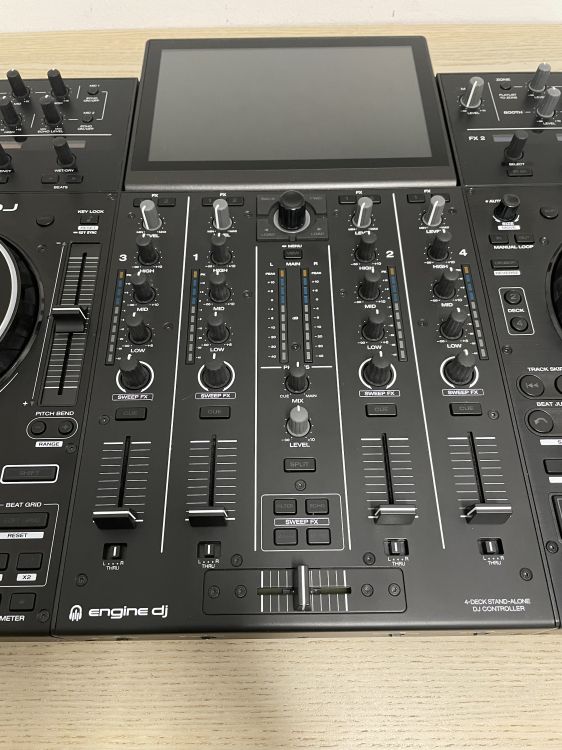 Denon DJ Prime 4+ - Imagen3